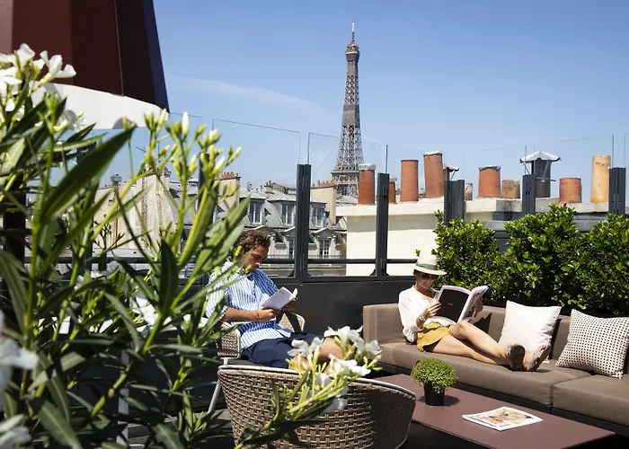 Rayz Eiffel Aparthotel Paris